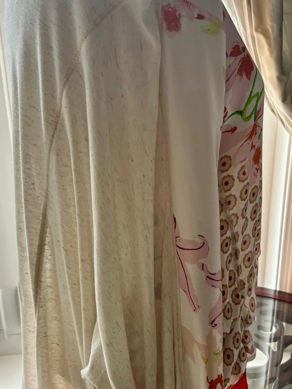 Exec Cond Anthropologie Tiny Brand Floral Mix-Print Boho Satin Blouse in Cream - Picture 5 of 17